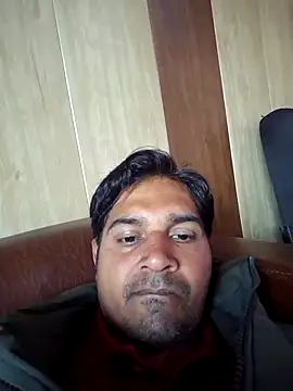 johnny8731 online show from 02-06-26, 07:26