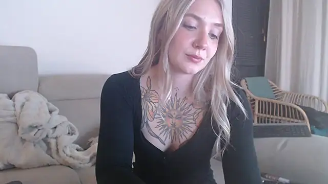 tattoobbgirl online show from 11-26-25, 05:46