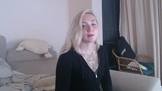 tattoobbgirl online show from 10-25-25, 05:24