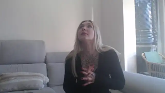 tattoobbgirl online show from 11-17-25, 02:21
