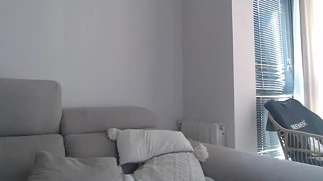 tattoobbgirl online show from 10-15-25, 11:29