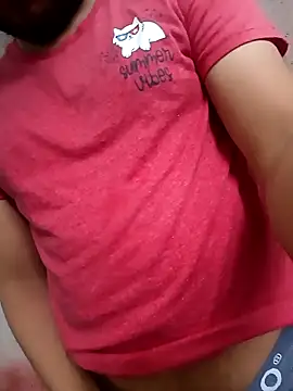 Snapshot of Hotbooy chatting on 10-12-25, 10:55 Hotbooy online show from 10-12-25, 10:55