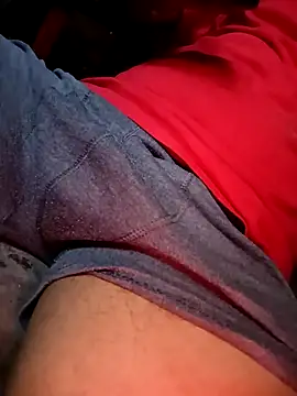 Snapshot of Hotbooy chatting on 10-23-25, 03:32 Hotbooy online show from 10-23-25, 03:32