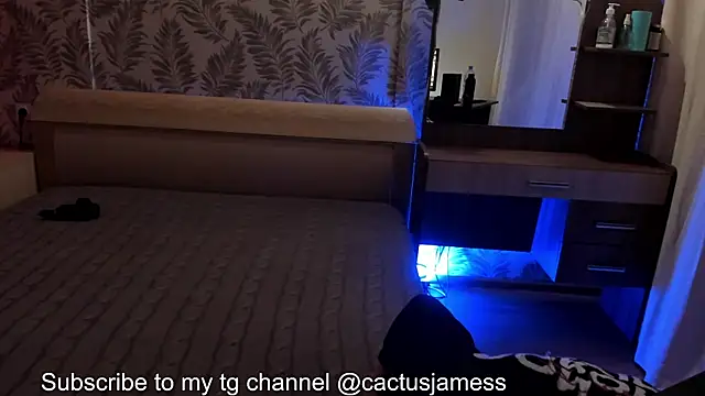 Snapshot of Cactus__James chatting on 10-09-25, 11:05 Cactus James online show from 10-09-25, 11:05