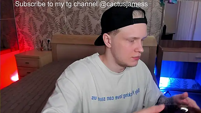 Cactus  James online show from 12-15-25, 01:33