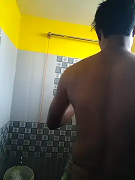 hot integer online show from 10-17-25, 05:11