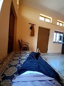 hot integer online show from 10-18-25, 09:33