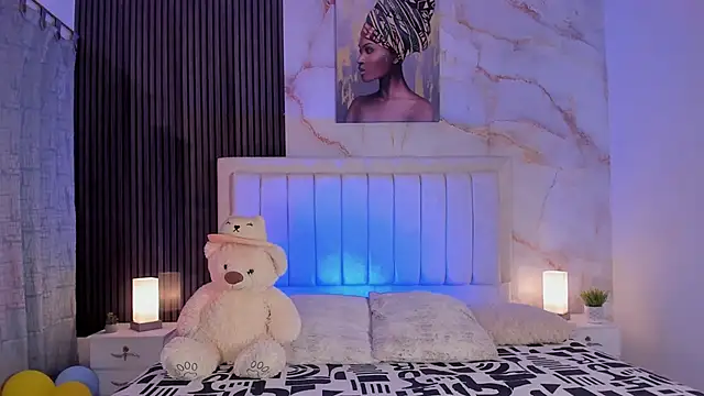 peachandtyron  online show from 09-29-25, 05:47