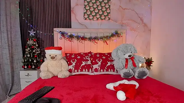 peachandtyron  online show from 12-19-25, 03:54