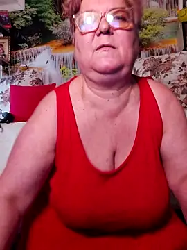QueenPammy1 online show from 10-17-25, 05:55