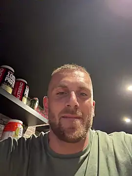 Snapshot of trainwithme chatting on 07-17-26, 04:26 trainwithme online show from 07-17-26, 04:26