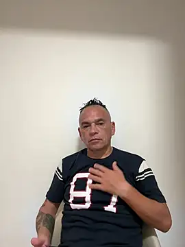 Snapshot of mateocali25 chatting on 05-28-26, 09:10 mateocali25 online show from 05-28-26, 09:10