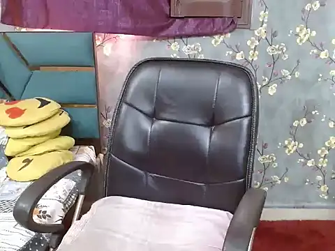 Snapshot of xnx_nikki chatting on 04-02-26, 08:32 xnx nikki online show from 04-02-26, 08:32