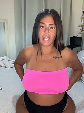 Snapshot of ultimate_PAWG chatting on 02-28-26, 07:46 ultimate PAWG online show from 02-28-26, 07:46