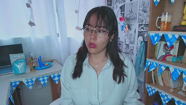 MitsuChan  online show from 10-01-25, 02:32