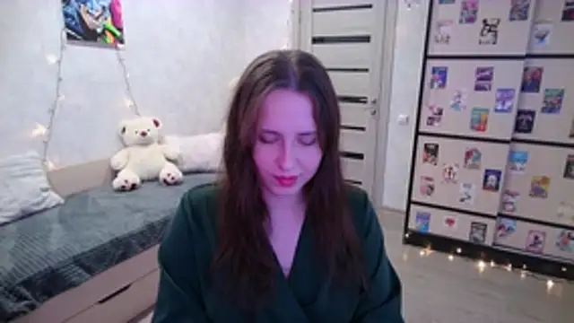 Snapshot of BarbiePieer chatting on 11-10-25, 02:49 BarbiePieer online show from 11-10-25, 02:49