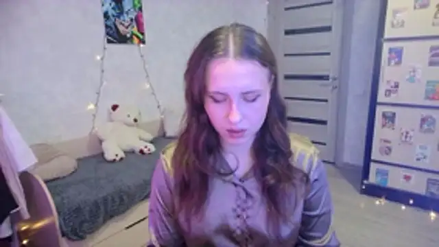 Snapshot of BarbiePieer chatting on 11-16-25, 07:18 BarbiePieer online show from 11-16-25, 07:18