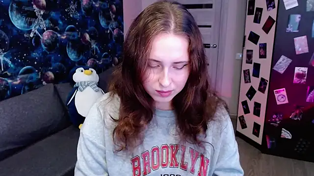 BarbiePieer online show from 10-15-25, 05:17