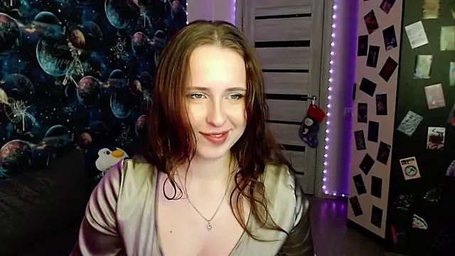 Snapshot of BarbiePieer chatting on 01-09-26, 06:20 BarbiePieer online show from 01-09-26, 06:20