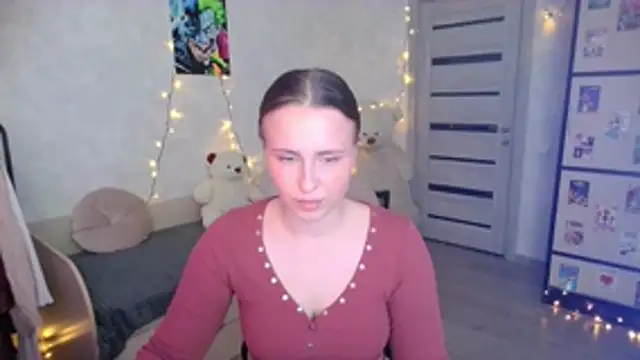 Snapshot of BarbiePieer chatting on 11-18-25, 04:38 BarbiePieer online show from 11-18-25, 04:38