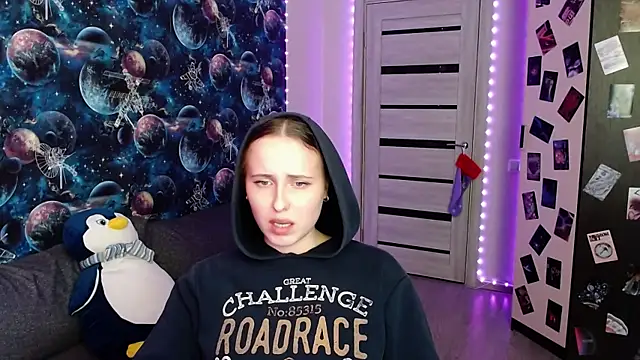 Snapshot of BarbiePieer chatting on 01-11-26, 05:42 BarbiePieer online show from 01-11-26, 05:42