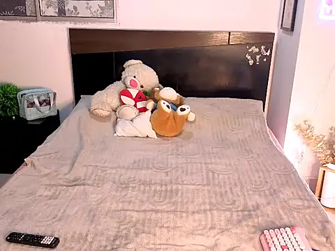 Snapshot of kronysmith chatting on 02-07-26, 02:41 kronysmith online show from 02-07-26, 02:41