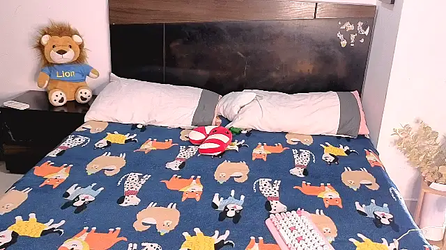 Snapshot of kronysmith chatting on 02-09-26, 04:10 kronysmith online show from 02-09-26, 04:10