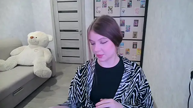 GinnyBlacky online show from 07-11-26, 07:25