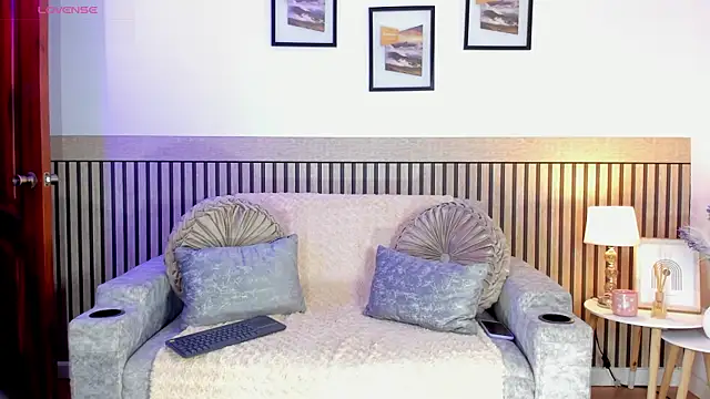 hanna mils online show from 11-06-25, 04:16