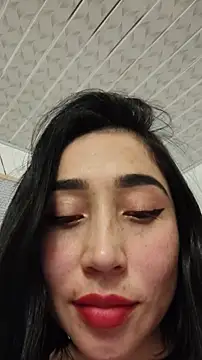 Elowyn online show from 02-15-26, 01:39