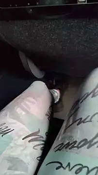 Elowyn online show from 10-27-25, 05:14