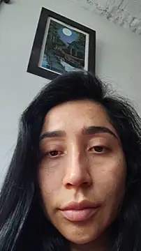 Elowyn online show from 11-30-25, 05:47