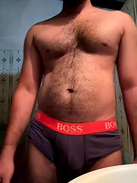 Snapshot of dilu98 chatting on 10-02-25, 01:47 dilu98 online show from 10-02-25, 01:47