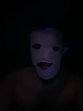 Snapshot of dilu98 chatting on 10-10-25, 12:50 dilu98 online show from 10-10-25, 12:50