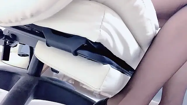 Alma va online show from 11-22-25, 01:54