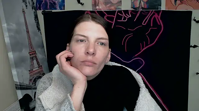 Snapshot of VanessaRey_ chatting on 03-18-25, 10:50 VanessaRey online show from 03-18-25, 10:50