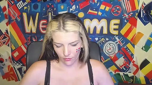 VanessaRey  online show from 07-11-26, 06:19