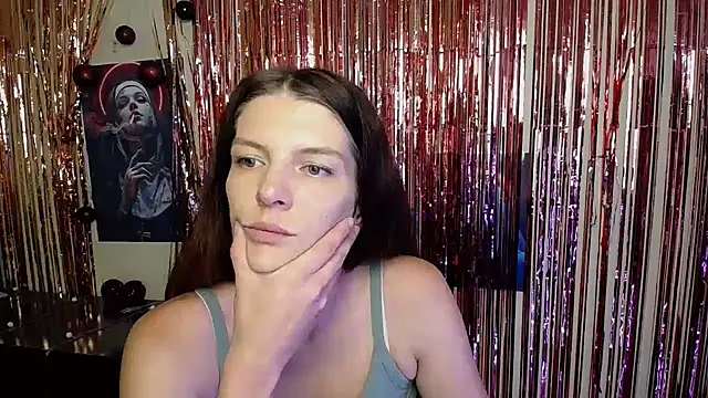 Snapshot of VanessaRey_ chatting on 09-24-25, 06:20 VanessaRey online show from 09-24-25, 06:20