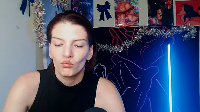 VanessaRey  online show from 12-15-25, 07:58