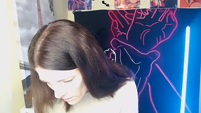 Snapshot of VanessaRey_ chatting on 10-17-25, 07:00 VanessaRey online show from 10-17-25, 07:00