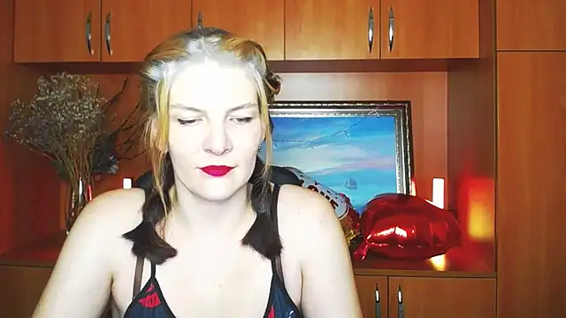 VanessaRey  online show from 02-13-26, 05:35