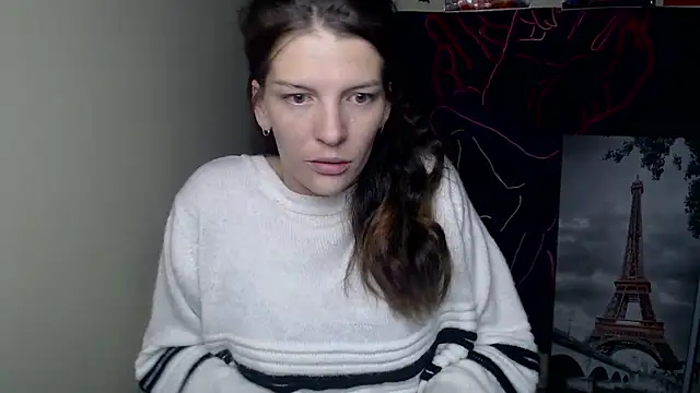 Snapshot of VanessaRey_ chatting on 10-10-25, 05:30 VanessaRey online show from 10-10-25, 05:30