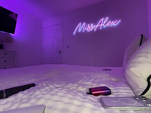 Snapshot of Missalex_xo chatting on 02-04-26, 09:43 Missalex xo online show from 02-04-26, 09:43