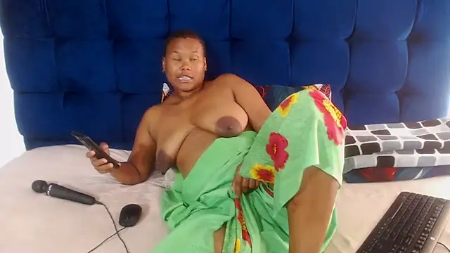 AriesCake online show from 12-14-25, 12:11