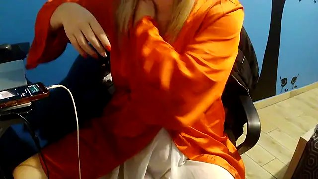 Snapshot of lady_gloria69 chatting on 11-05-25, 09:07 lady gloria69 online show from 11-05-25, 09:07