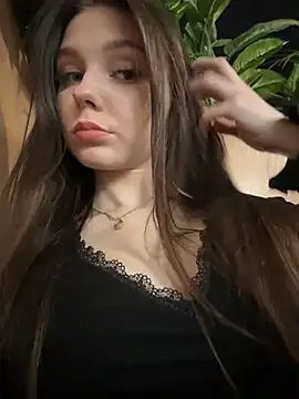 MilaBee online show from 03-21-26, 05:08