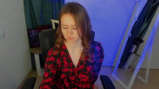 Catherine e online show from 11-24-25, 07:47