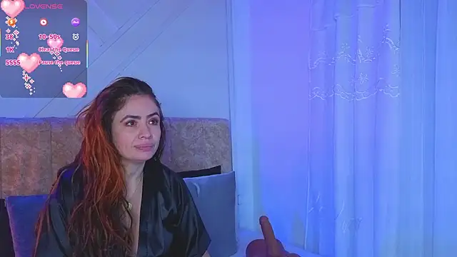 Snapshot of angelinarouse_ chatting on 02-11-26, 03:17 angelinarouse online show from 02-11-26, 03:17