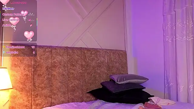 Snapshot of angelinarouse_ chatting on 02-03-26, 02:53 angelinarouse online show from 02-03-26, 02:53