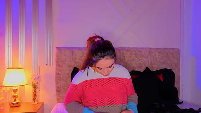 angelinarouse  online show from 03-21-26, 04:35